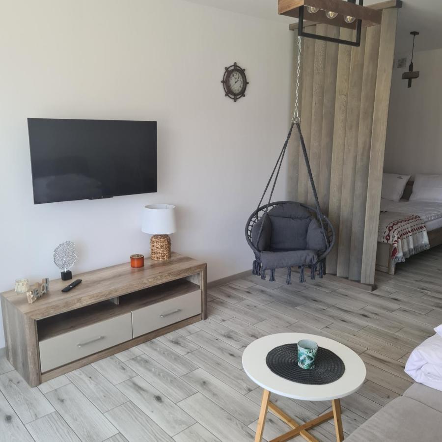 Lebskie Zacisze - Apartamenty Lebska Ostoja- Piaskowa Zarnowska Buitenkant foto