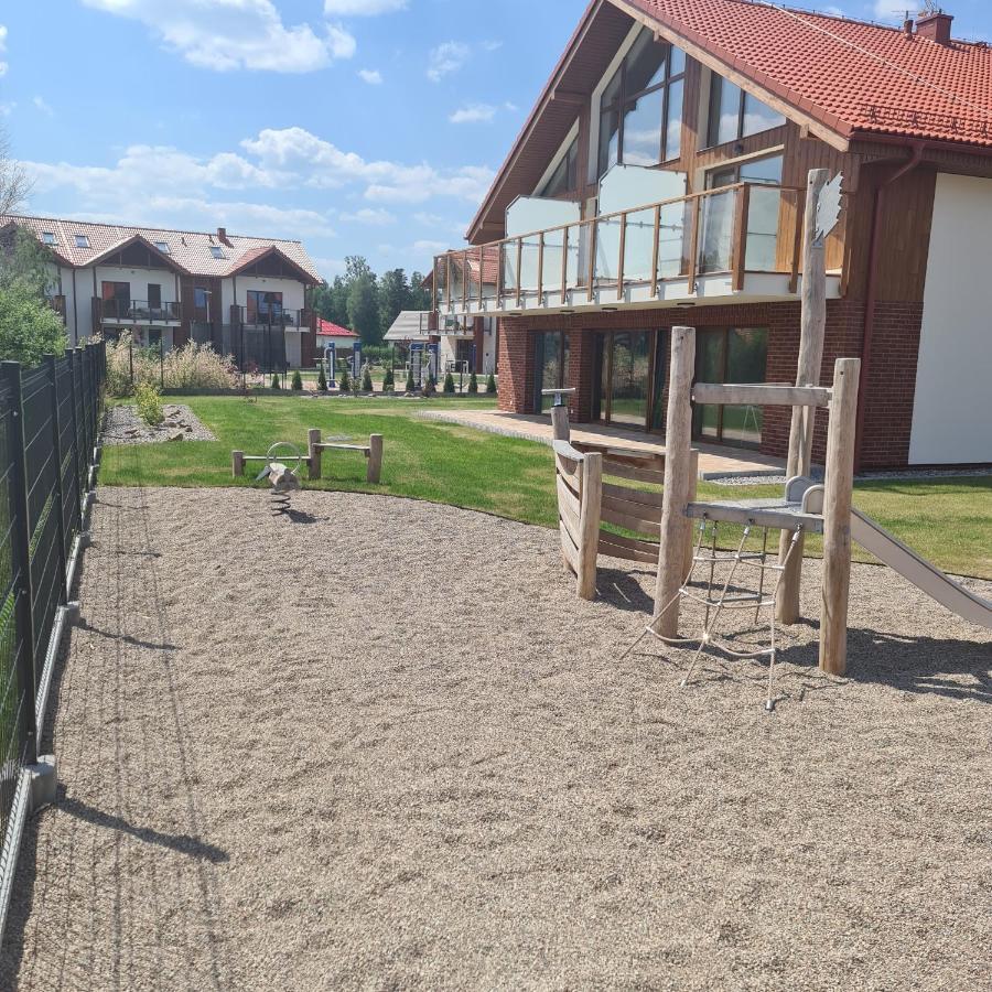 Lebskie Zacisze - Apartamenty Lebska Ostoja- Piaskowa Zarnowska Buitenkant foto