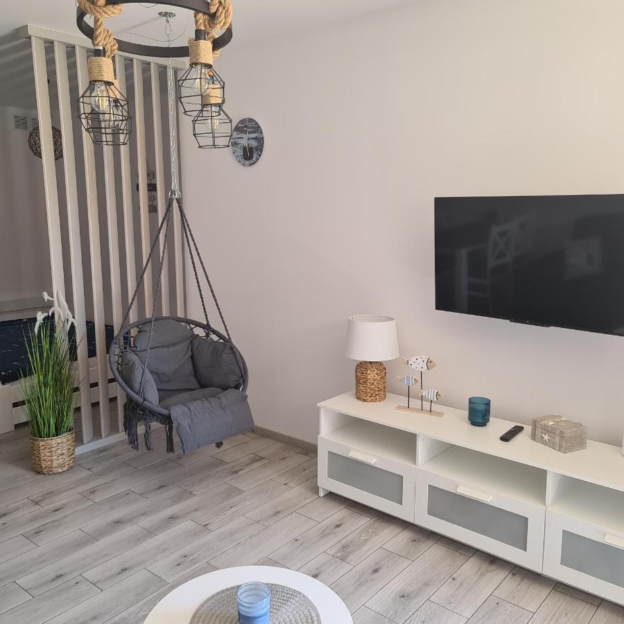Lebskie Zacisze - Apartamenty Lebska Ostoja- Piaskowa Zarnowska Buitenkant foto