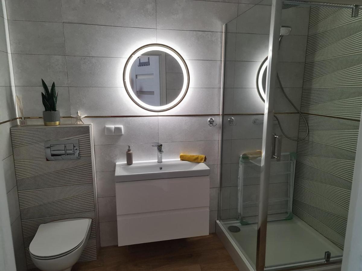 Lebskie Zacisze - Apartamenty Lebska Ostoja- Piaskowa Zarnowska Buitenkant foto
