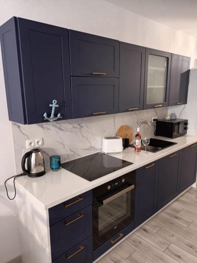 Lebskie Zacisze - Apartamenty Lebska Ostoja- Piaskowa Zarnowska Buitenkant foto